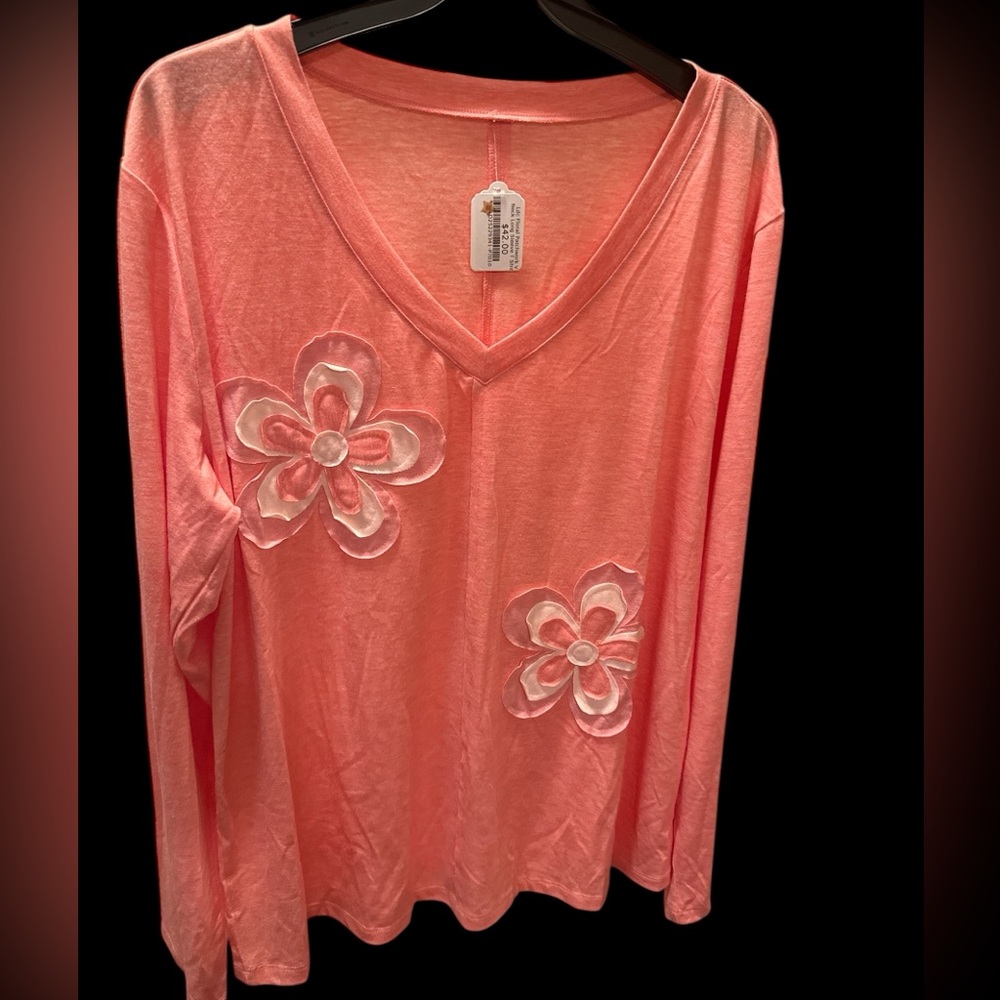 Long sleeve with raw hem flowers $11